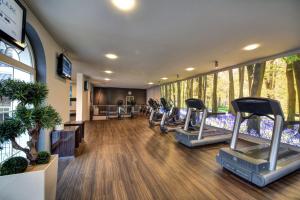 Fitness centrum a/nebo fitness zařízení v ubytování Sporthotel Racket Inn