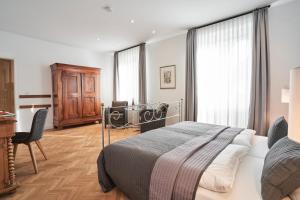 Postel nebo postele na pokoji v ubytování Hotel Goldener Engel