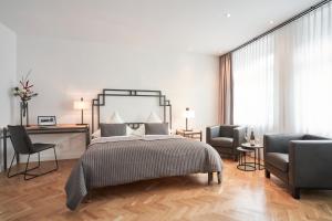 Postel nebo postele na pokoji v ubytování Hotel Goldener Engel