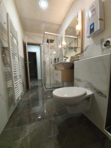 Koupelna v ubytování Haus Schneider