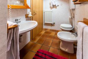 Koupelna v ubytování Casa dal Ri'