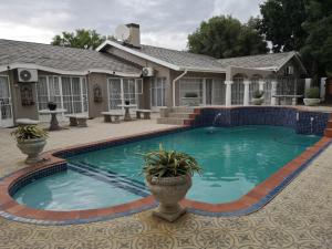 Πισίνα στο ή κοντά στο Oh So You Guesthouse