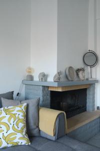 A seating area at Leoforos 28is Oktovriou