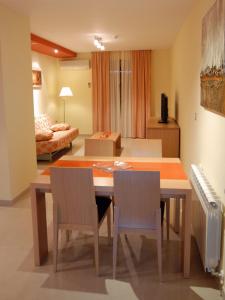 Telewizja i/lub zestaw kina domowego w obiekcie Hotel Macami