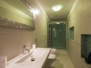 Kúpeľňa v ubytovaní Villa in Cortona with Private Pool
