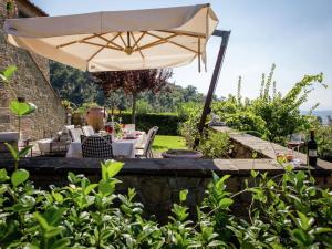Vonkajšia záhrada v ubytovaní Villa in Cortona with Private Pool