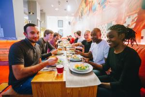 Goście zatrzymujący się w obiekcie Ok Hostel Madrid