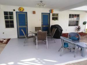 Fotografie z fotogalerie ubytování C & A Seashell Villa v destinaci Bon Accord Village