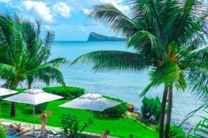 Gallery image of Myra Luxury Seafront Apartment in Cap Malheureux