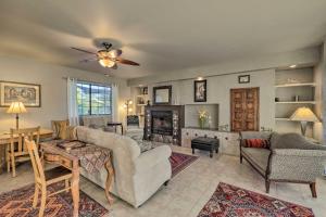 
A seating area at Prescott Home on 3 Acres with Granite Mountain Views
