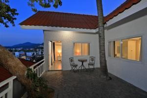Balkón nebo terasa v ubytování Kata White Villas