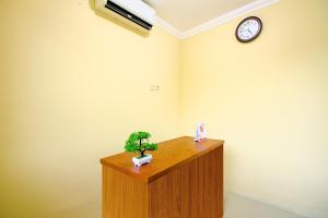 Imagen de la galería de RedDoorz near Sleman City Hall 3, en Yogyakarta