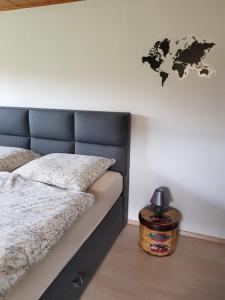 Postel nebo postele na pokoji v ubytování Apartment nahe Erfurt + 7 fotografií