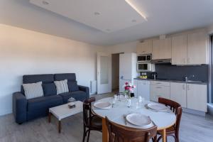 Gallery image of Le Mancini - Parking et Terrasse in Mayenne