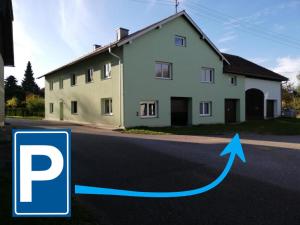 Budynek, w którym mieści się apartament
