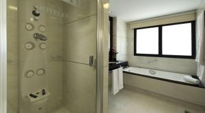Koupelna v ubytování Hotel Cordoba Center