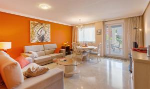 Apartment Atalaya Golf, Benalmádena, Spain - Booking.com