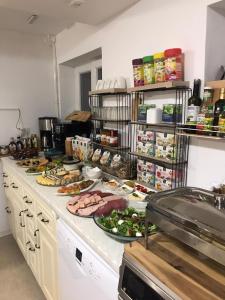 Comida no hostel ou em algum lugar perto