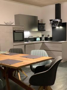 Η κουζίνα ή μικρή κουζίνα στο Lucashof Millstättersee