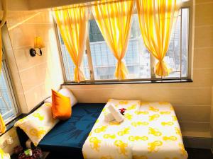 Giường trong phòng chung tại David Lounge