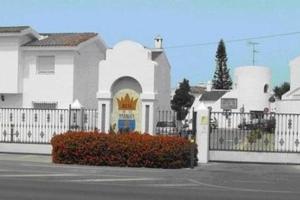 Gallery image of Alojamiento con piscina para grandes grupos in Chiclana de la Frontera