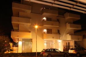 Budova, kde se aparthotel nachází