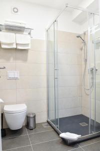 Rooms at Zajčeva 34的一间浴室