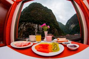 Φαγητό σε αυτό το ξενοδοχείο ή κάπου εκεί κοντά +15 φωτογραφίες