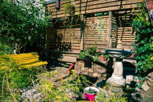 Aed väljaspool majutusasutust Hostal Valle Mistral