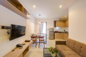 A seating area at Residence 105 Hotel and Apartment