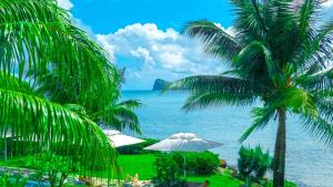 Gallery image of Myra Luxury Seafront Apartment in Cap Malheureux