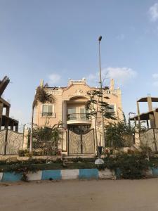 Gallery image of Trio Villa with coverable private pool in compound near Mall of Egypt in Sheikh Zayed