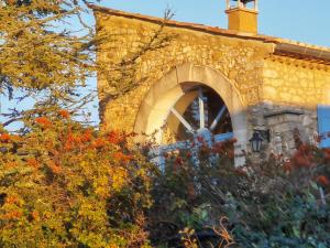 Fotografie z fotogalerie ubytování Cornillon - Oase in Südfrankreich v destinaci Cornillon