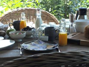 Afbeelding uit fotogalerij van Bed & Breakfast De Schuur Inn in Numansdorp