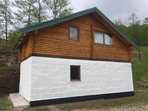 Foto dalla galleria di Kljajevica Orchard a Pljevlja Altre 35 foto