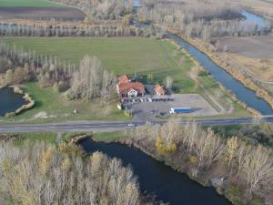 Bird's-eye view ng Kígyósi Csárda & Panzió