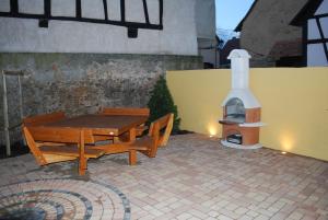 Patio nebo venkovní prostory v ubytování Maison A Colombage De 1602