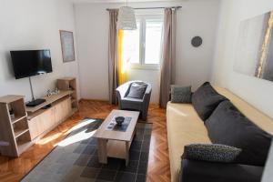 TV a/nebo společenská místnost v ubytování Holiday home Villa Sahara