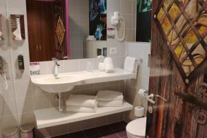 Gardaland Magic Hotel的一间浴室