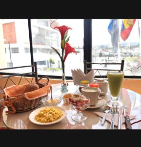 Imagen de la galería de Hotel Los Ilinizas, en Latacunga 31 fotos más