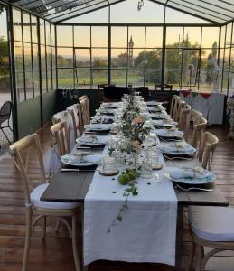 Reštaurácia alebo iné gastronomické zariadenie v ubytovaní La Cantina Relais - Fattoria Il Cipresso