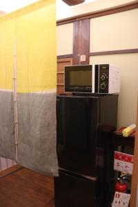 画廊诺泽酒店 的厨房或小厨房