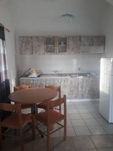 Küche/Küchenzeile in der Unterkunft Apartments Vrša