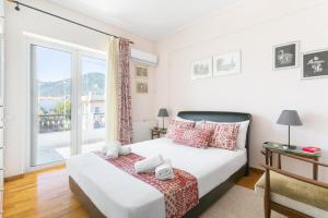 Gallery image of Lux 3-bedroom Villa - L&L Refuge in Nea Makri