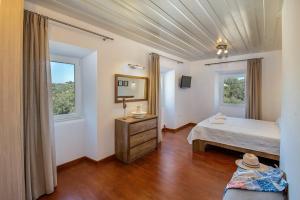 Ένα ή περισσότερα κρεβάτια σε δωμάτιο στο Villa Constadina Large Private Pool AC WiFi +78 φωτογραφίες