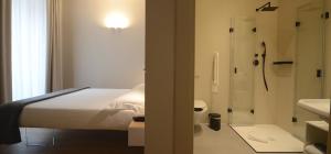 Koupelna v ubytování Albergo Centrale