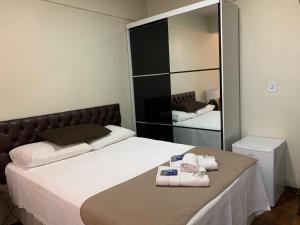 Katil atau katil-katil dalam bilik di Roll Inn Hotel