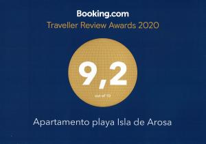 Certyfikat, podpis lub inny dokument wystawiony w obiekcie Apartamento playa Isla de Arosa
