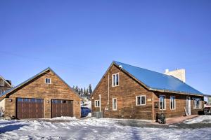 Centennial Cabin with Hot Tub, Sauna and Pool Table! during the winter