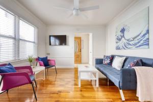 Et tv og/eller underholdning på New Beach Jewel Bungalow